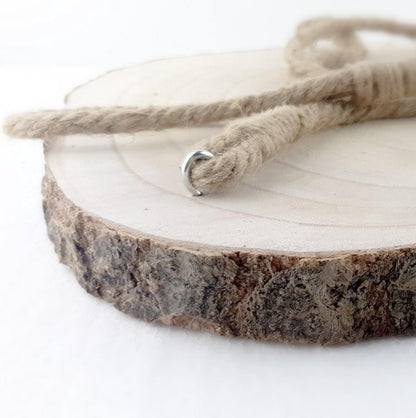 Merkloos Plantenhanger Boomstam Schijf | 30-35cm | Handgemaakt | Planten-houder / Hang-plant | Planten Accessoires | Decoratie Houten Hang Plank |