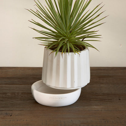  Riviera Maison Plantenbak Rond, Bloempot Met Ribbel - RM Let It Grow Planter - Wit - Porselein - Maat S