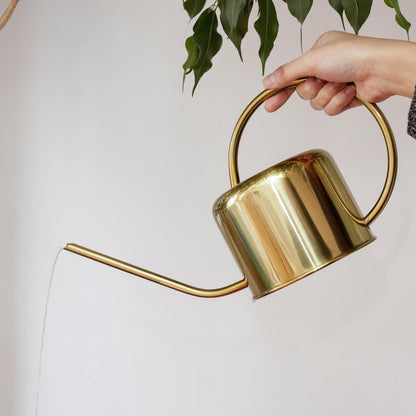  Kikkerland Vintage Gieter - Plantengieter Voor Binnen - Goud - 1,2L - Retro - Metaal