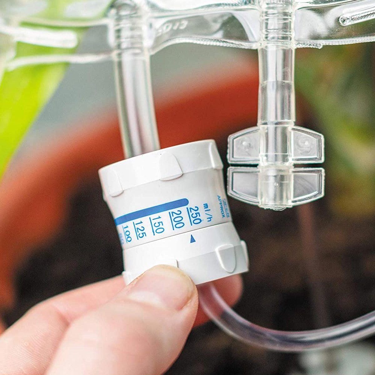  MikaMax Watergeefsysteem Voor Kamerplanten - Infuus Voor Planten - 8 Dagen Automatisch Water - 450 Ml