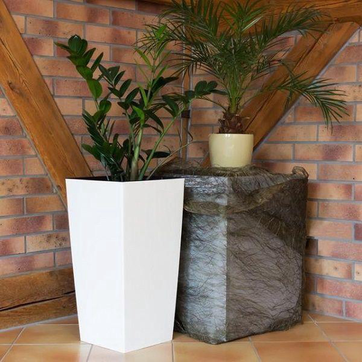 Prosperplast Kunststof Urbi Bloempot/plantenpot Met Binnenpot Wit 32 X 32 X 61 Cm - 21/49 Liter - Hoge Vierkante Bloempotten