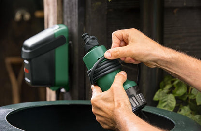  Bosch GardenPump 18 Accu Regentonpomp - Met 1 X 18 V Accu En Lader