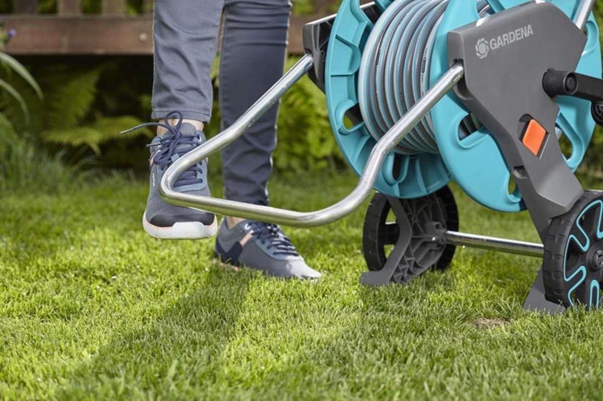  GARDENA - AquaRoll CleverRoll S Set Slangenwagen - Incl. 20 M Slang - Maximaal 40 M Opbergcapaciteit
