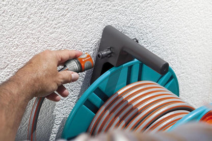  GARDENA - Wandslanghouder 60 Met Slanggeleider - Slanghouder - Maximale Capaciteit 60 Meter