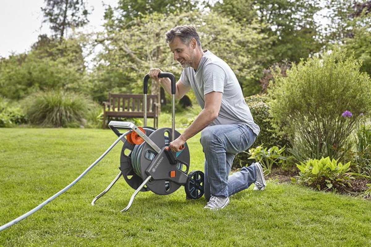  GARDENA - AquaRoll L CleverRoll L Easy Set Slangenwagen - Maximaal 50 Meter - Verstelbare Handgreep