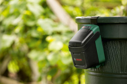  Bosch GardenPump 18 Accu Regentonpomp - Met 1 X 18 V Accu En Lader