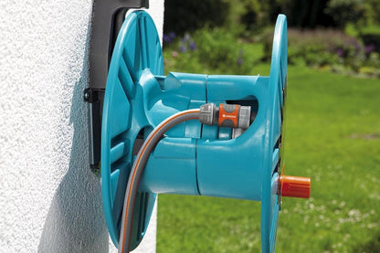  GARDENA - Wandslanghouder 60 Met Slanggeleider - Slanghouder - Maximale Capaciteit 60 Meter