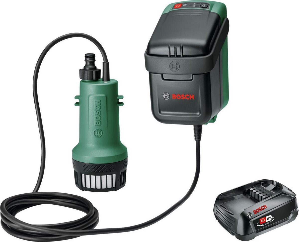  Bosch GardenPump 18 Accu Regentonpomp - Met 1 X 18 V Accu En Lader