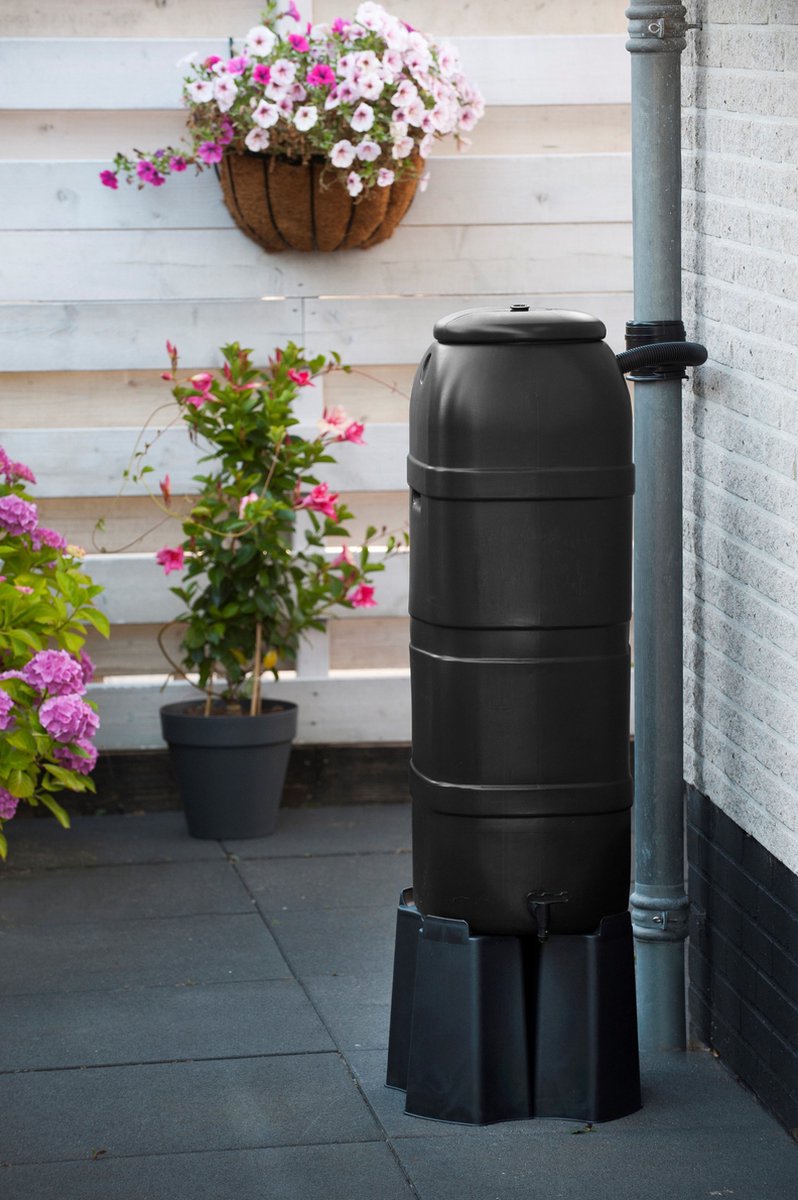  Nature - Slimline - Regenton - 100L - H96 X 32 X 36cm - Zwart
