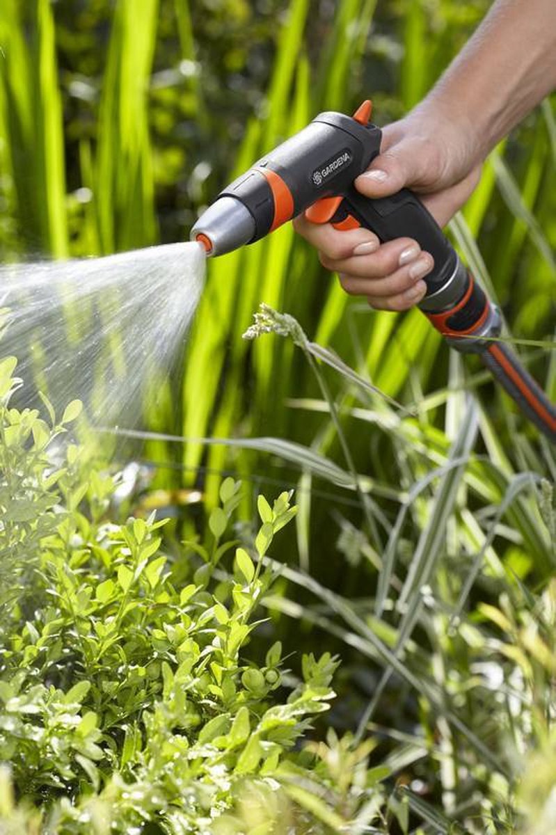  GARDENA - Premium Reinigingssproeier Spuitpistool - Metaal - Voor Reiniging En Bewatering