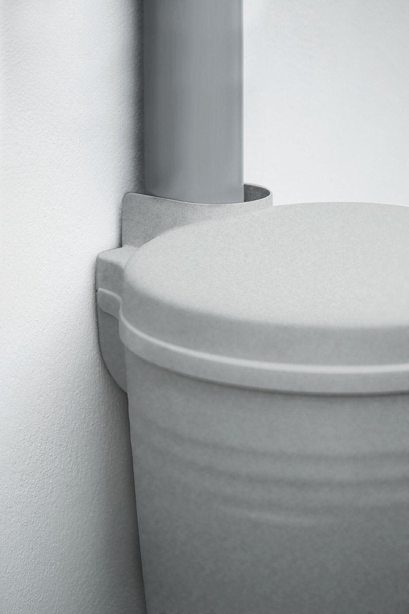  Elho Green Basics Rain Catcher 33 - Regenton Voor Balkonbuiten - Ø 33.5 X H 73.5 Cm - Grijs/Living Concrete