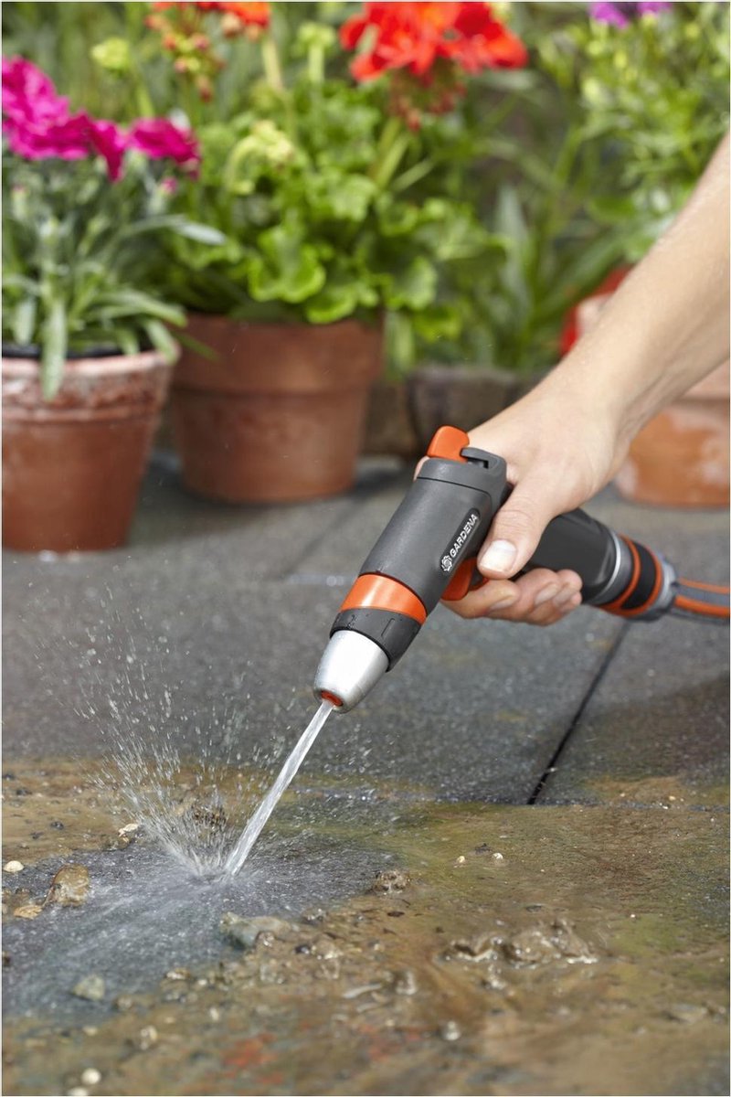  GARDENA - Premium Reinigingssproeier Spuitpistool - Metaal - Voor Reiniging En Bewatering