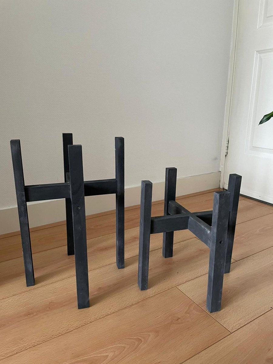  Plantenstandaard Binnen - Set Van 2 - Diameter Tot 24 Cm - Plantenkruk - Bloempotten Voor Binnen - Plantentafeltje Voor Binnen - Bloempot Standaard - Plantenstandaard - Hout - Mat Zwart/Donkergrijs